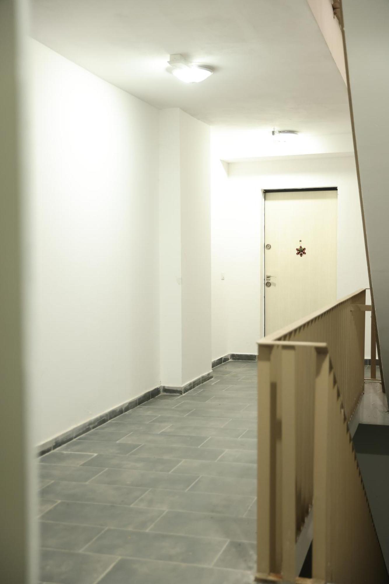 Family Apartment Tirana Bagian luar foto